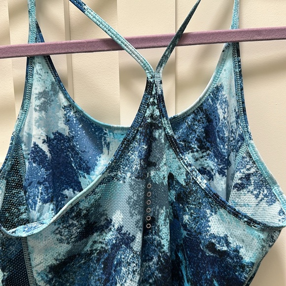 Nike racerback Tank top - Picture 3 of 3